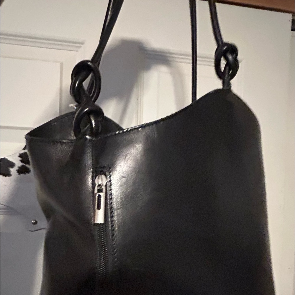 Vera Pelle Shoulder/Backbag Leather